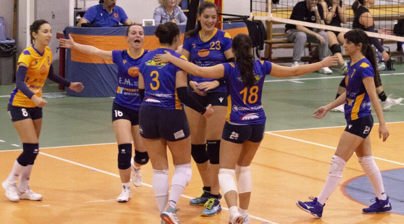 D&G Cadeo Volley      –      U.S. Castelvetro Volley    3-0                                ( 25/22 – 25/15 – 25/16 )